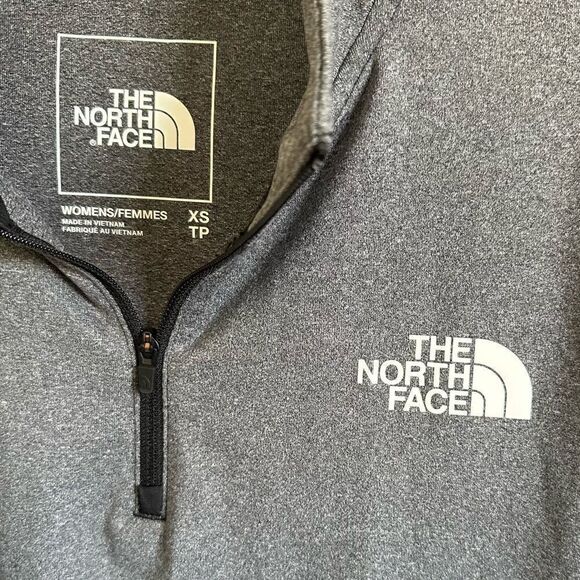 NWOT Women’s XS The North Face quarter zip Running Long Sleeve Top - Picture 5 of 7